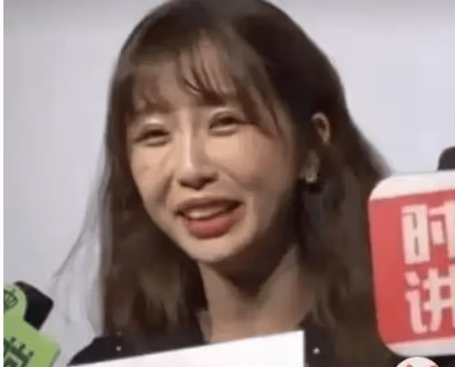 收手吧!資本家的丑孩子」太可怕,沒有演技算了,顏值都沒有
