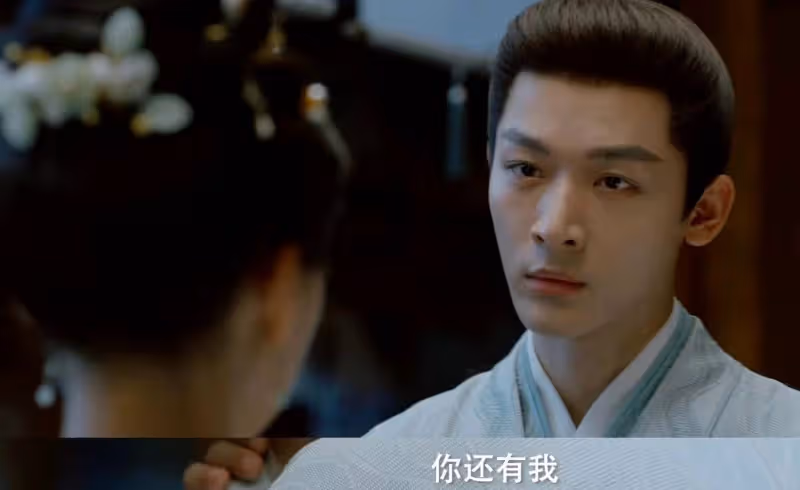 34歲李沁「對撞」25歲任敏,新劇各看4集,一個已棄,一個在追