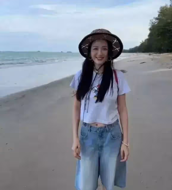 陳喬恩婚後首次現身,本人狀態超好少女感十足,霸氣回懟催生