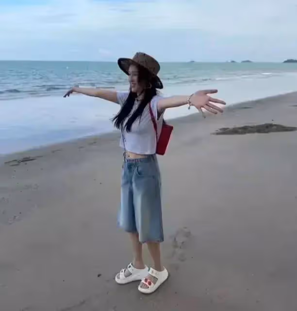 陳喬恩婚後首次現身,本人狀態超好少女感十足,霸氣回懟催生