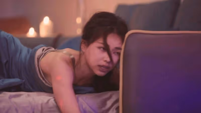 尺度大!TVB三大小花首集就上演超激一幕!床戲強吻畫面震撼!