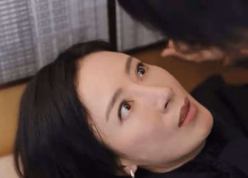 尺度大!TVB三大小花首集就上演超激一幕!床戲強吻畫面震撼!