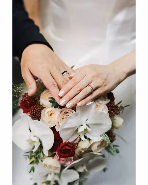 TVB女星蔣家旻再曬婚照!激動向丈夫嘟嘴索吻!自爆在日本結婚原因