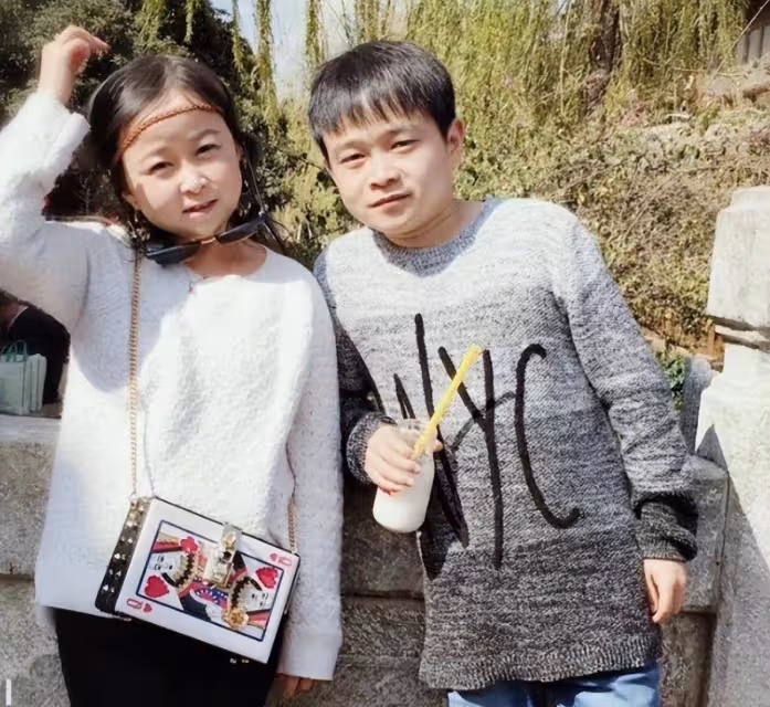 反轉!秦學仕再曝朱潔出軌實錘,菜刀威脅內幕,保證書內容太炸裂