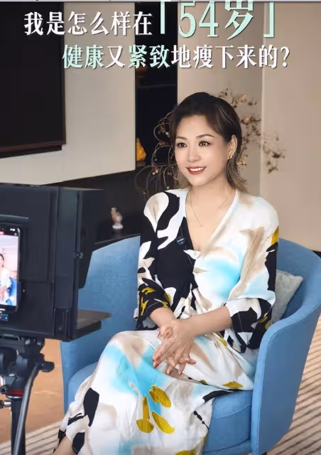 看到孫楠跟李靜瘦下來的樣子,才知賈玲減肥100斤,真不值得炫耀