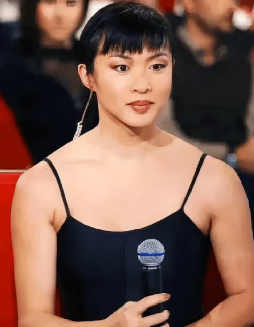 56歲金星突然因德國婆婆上熱搜,被曝離婚18年,真實婚姻狀況曝光