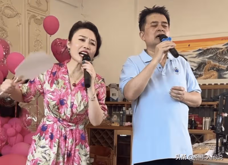 突發！曝65歲畢福劍老來得子，草帽姐證實，透露其拚命接商演