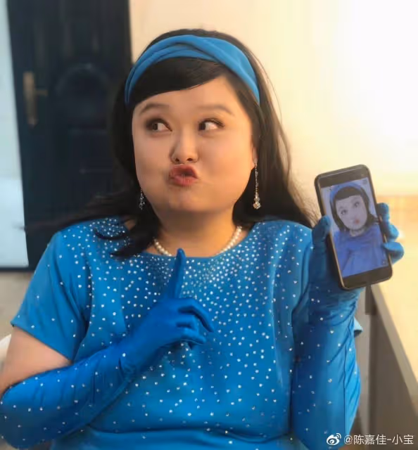 知名港女星曬近況，被指體重有反彈趨勢，減近150磅失去辨識度