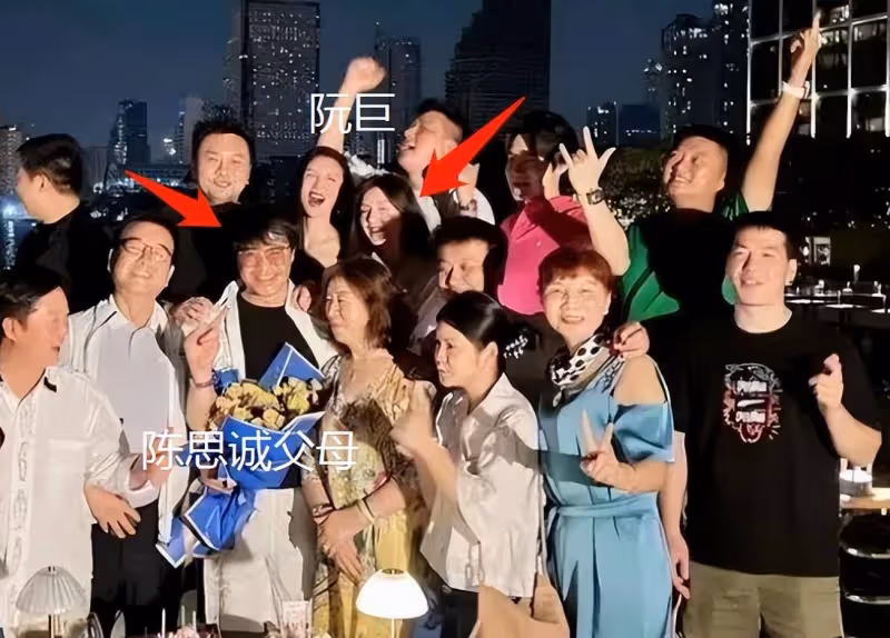 陳思誠小女友迎25歲生日,臉部圓潤現幸福肥,拍拖兩年疑未婚先孕