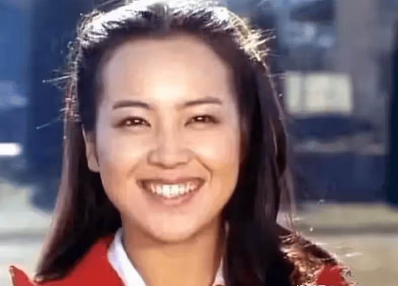 小鹿純子：馬雲的夢中情人，6次前往日本尋找，44歲被他帶來中國