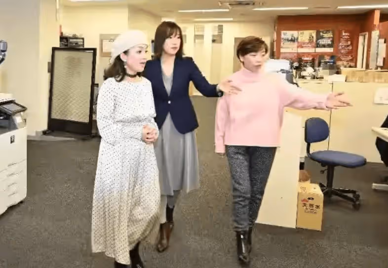 小鹿純子：馬雲的夢中情人，6次前往日本尋找，44歲被他帶來中國