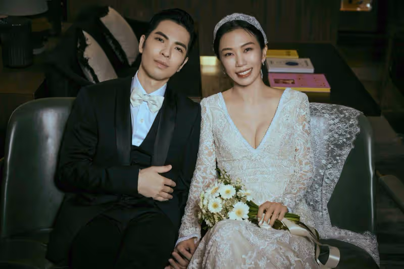 蕭敬騰、Summer世紀婚禮倒數 絕美4套婚紗搶先曝