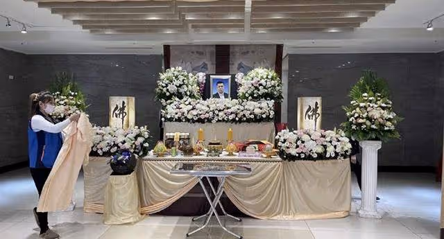 台灣知名男星辦葬禮!家人沒錢負擔靠神秘人士資助,家族有癌症史