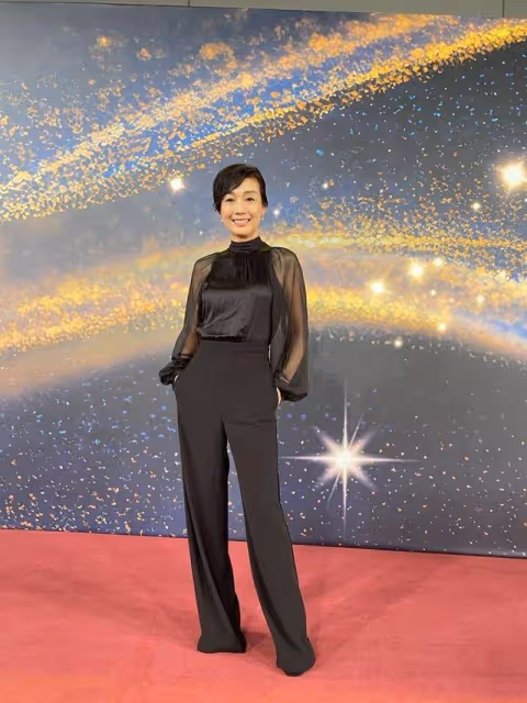 TVB視後素顏照曝光!53歲顏值能打,離婚後自曝無意再婚