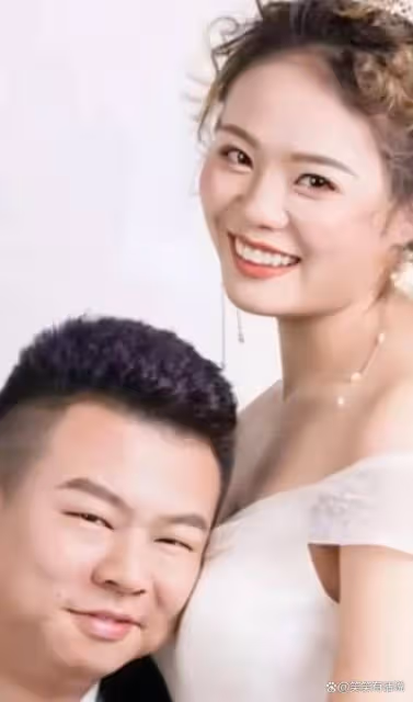 男孩一遍遍呼喚癌症晚期的母親，孩子父親：妻子才28歲，很心酸