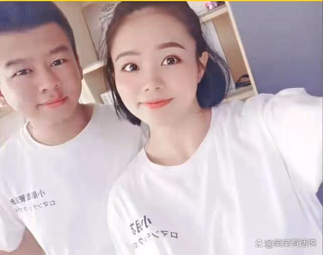 男孩一遍遍呼喚癌症晚期的母親，孩子父親：妻子才28歲，很心酸