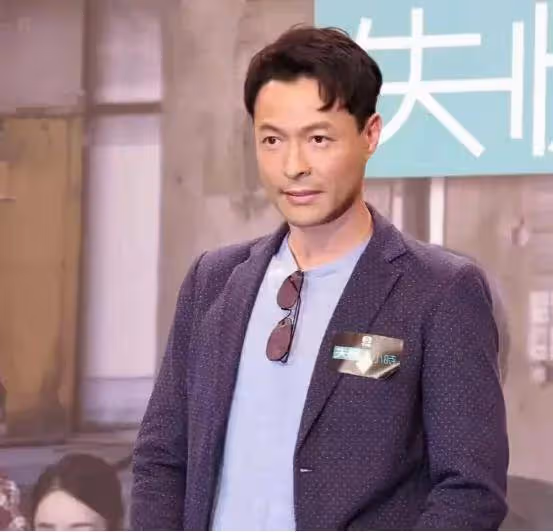 吃瓜!前TVB男星自爆在老東家按劇本拍吻戲,竟遭到女演員投訴