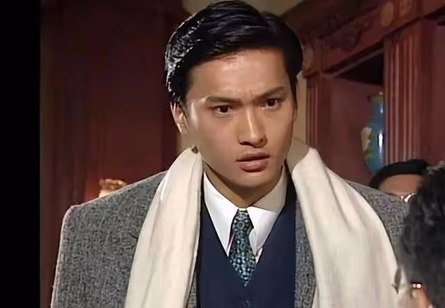 TVB前小生公開自閉兒子心酸史，如今已成學霸，鋼琴達到演奏級別