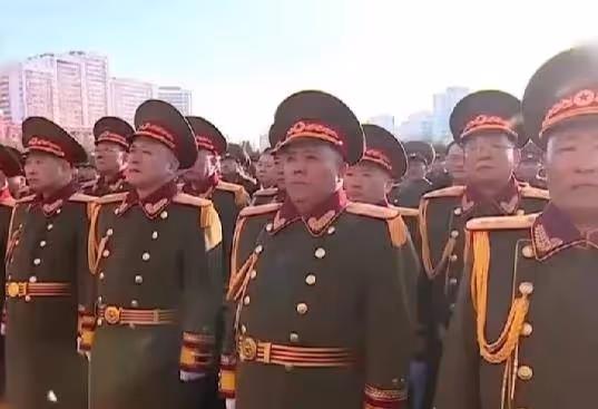 韓軍演練大批直升機黑壓壓飛過頭頂機,數量近乎遮天蔽日!