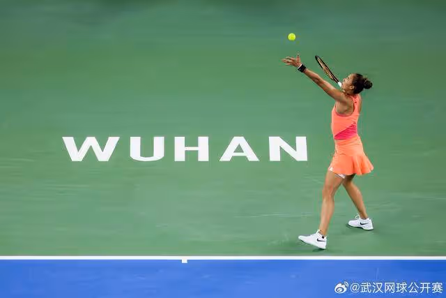 決勝盤惜敗!鄭欽文1-2不敵薩巴倫卡 獲得武網女單亞軍
