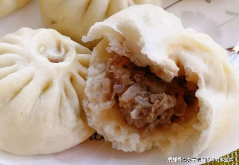 牛肉餡包子怎麼調餡？記得少放1樣、多加1樣，不腥不硬，噴香好吃