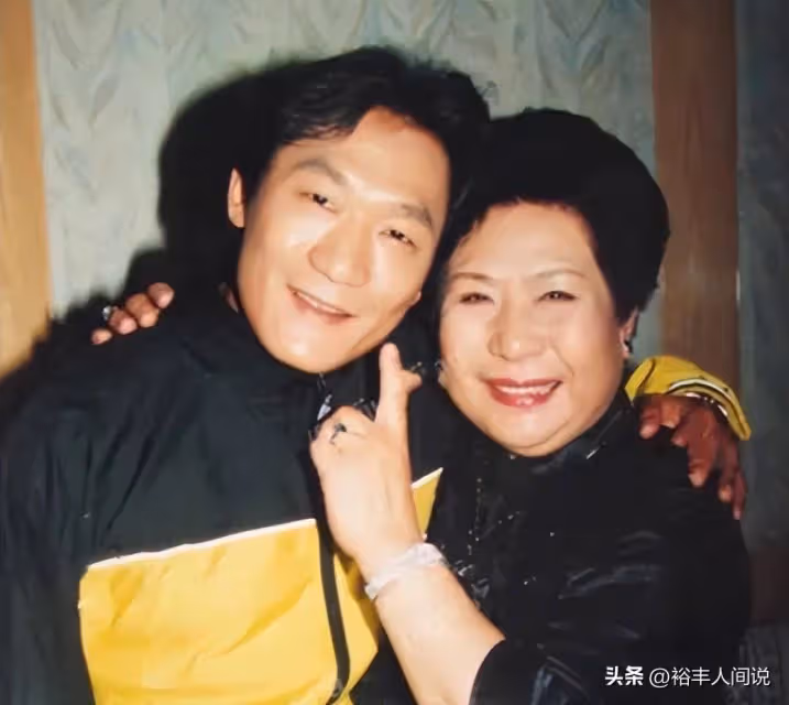 曝侯耀華有三個私生子!遭暗諷屬家族傳承,再次牽扯侯寶林與謝東