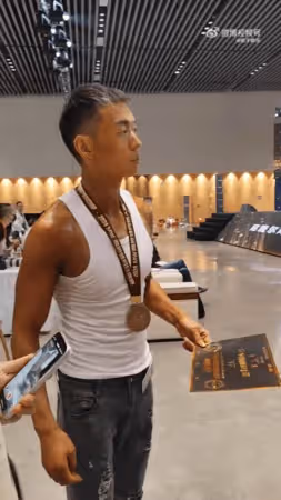 百萬網紅「藥水哥」暴瘦變肌肉男!對比照震撼陸網…健身比賽奪第3