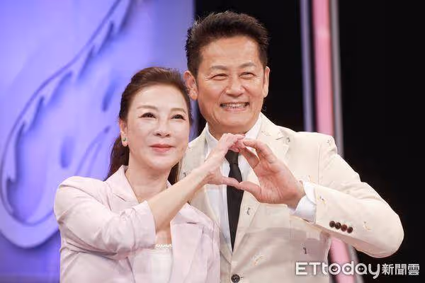 楊繡惠「擁抱」徐乃麟大和解! 才剛開完刀仍現身...他正面回應:不用道歉
