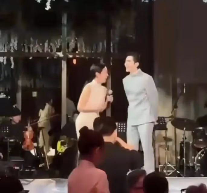 51歲林有慧好可愛,婚禮現場和老蕭又唱又跳玩嗨了,二人太有愛