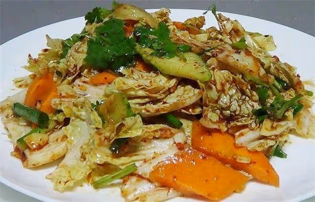 這道涼拌菜要收藏了,食材簡單,一撕一拌就做好,開胃好吃,真棒