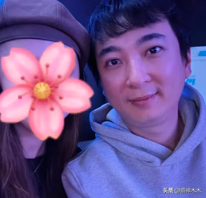 王思聰不受親舅影響,倫敦游結束又回日本瀟灑,真不打算回國了?
