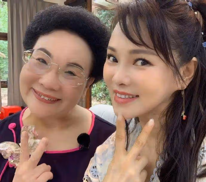 為何庾澄慶媽媽,死活看不上伊能靜?秦昊媽媽一句話說出真相