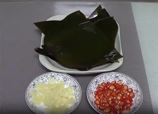 非常好吃的海帶小菜,簡單一泡一煮,酸辣爽口還解膩,先收藏了
