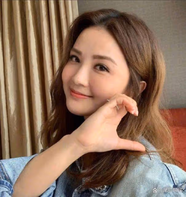 阿Sa回應關智斌求婚,首談前夫抑鬱症,大方送祝福