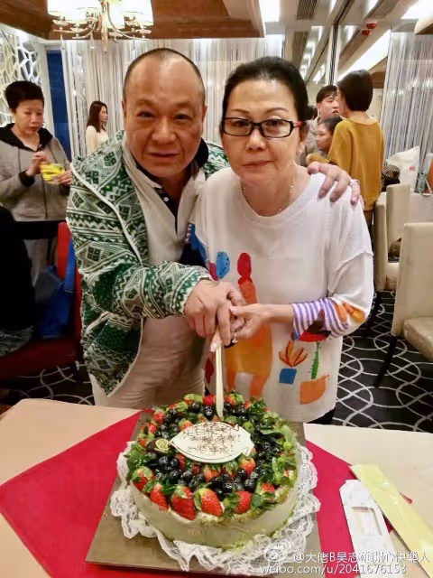 「江湖猛人」吳志雄霸氣回應與袁詠儀親密照，比張智霖先認識她的