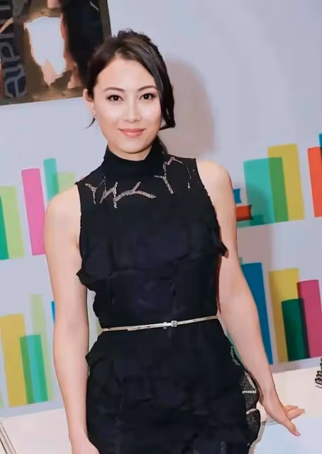 前TVB港姐移居國外，曾控訴富豪父子行為古怪，如今身材再度升級