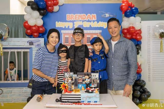 TVB視後胡杏兒為大兒子慶生！場面盛大又熱鬧，7歲小壽星搶鏡