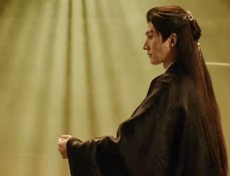 《春花焰》慕容璟和是暗廠的主人嗎？《春花焰》越秦是誰演的？