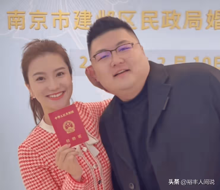 婚變成流量劇本!何鈺欣回應猴哥說車回歸家庭,詳談細節暴露野心