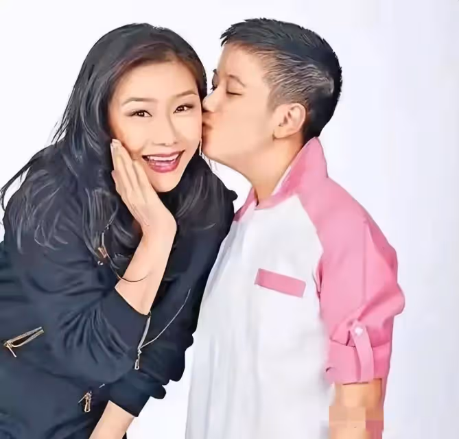 TVB「性感女神」張慧儀宣布復出,喊話香港導演求工作,為養子傾其所有