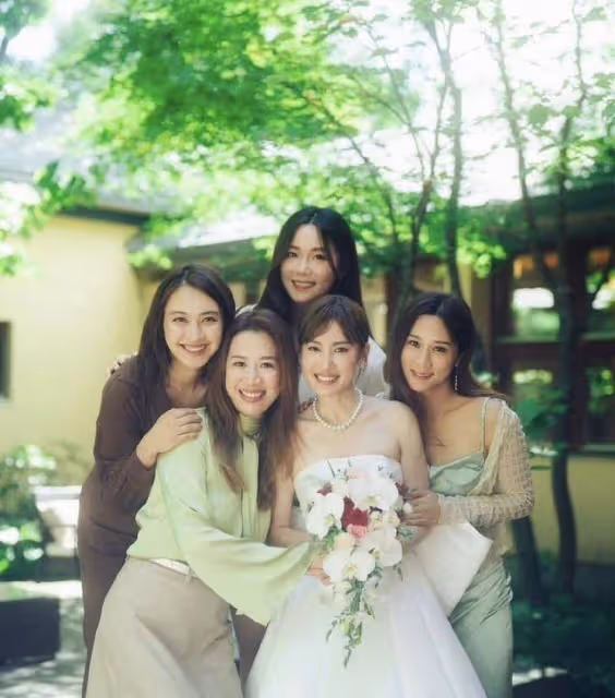 TVB知名姐妹團合體為成員慶生!幾位人妻越來越美,壽星搶鏡