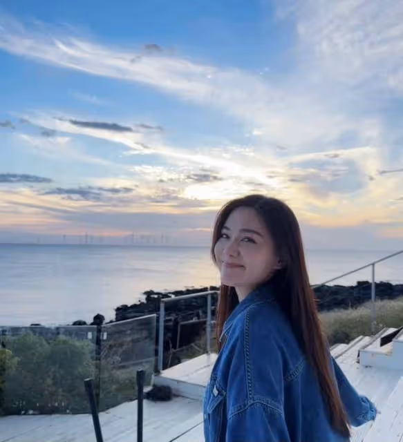 TVB知名姐妹團合體為成員慶生!幾位人妻越來越美,壽星搶鏡