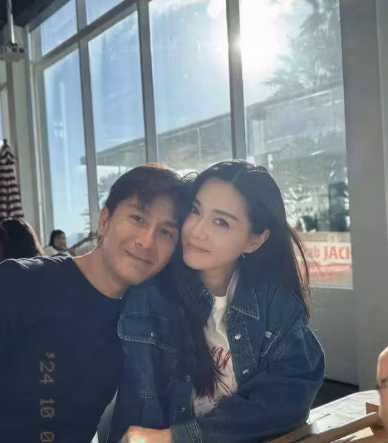 TVB知名姐妹團合體為成員慶生！幾位人妻越來越美，壽星搶鏡