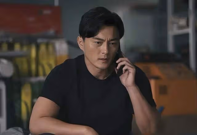 TVB知名男星新劇戲份多過男主,疑遭影射坐過牢,因醜聞未上海報
