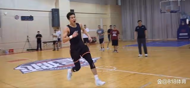 關注度拉滿!郭艾倫輕鬆通過CBA體測,最快18日對陣遼寧上演首秀