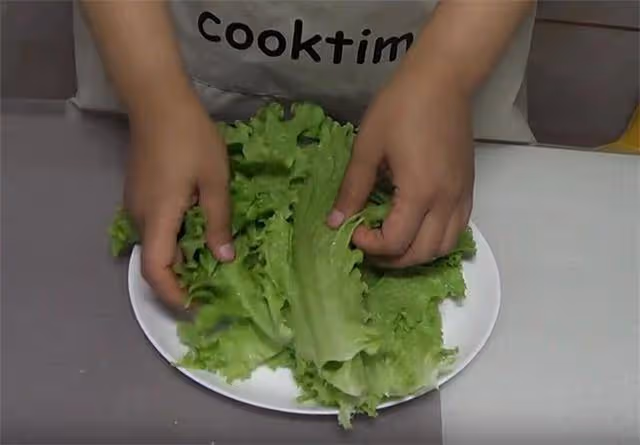 生菜最好吃的做法,一道蚝油生菜,鮮嫩可口,主要做法也簡單