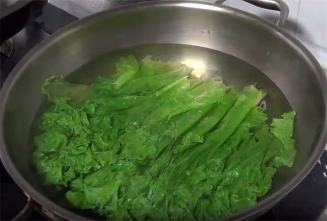 生菜最好吃的做法,一道蚝油生菜,鮮嫩可口,主要做法也簡單