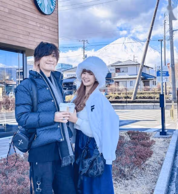 前TVB性感小花宣布分手!與吉他手未婚夫拍拖6年訂婚1年,被寵成公主