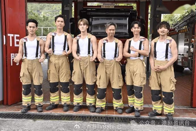 謝君豪率何啟華Locker拍MV谷胸!魏浚笙向橫發展手臂勁粗超大隻
