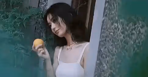 趙麗穎很瘦,為什麼男演員抱她感到困難和痛苦,霍建華說了實話